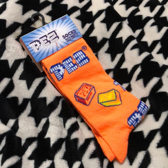 Odd Sox Other - 🧡HOST PICK!🧡Odd Sox Pez Socks